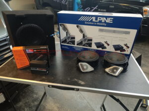 VW T6.1 Caravelle Soundupgrade Match DSP 3 VW T6.1 Caravelle Soundupgrade Set Detail