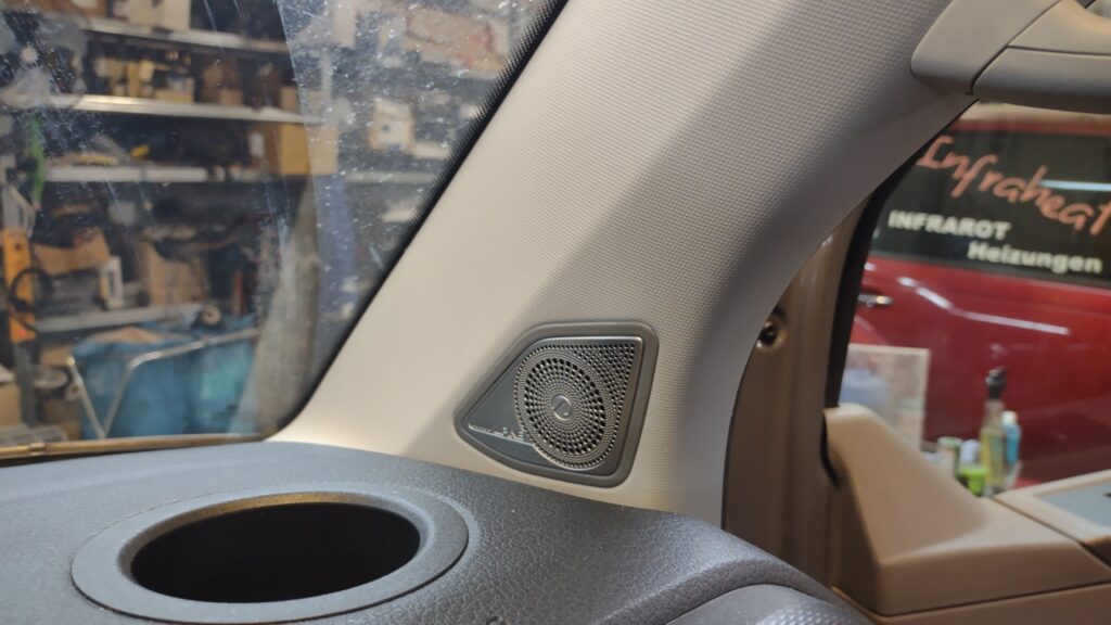 VW T6.1 Caravelle Soundupgrade Match DSP 1 VW T6 Bus Bulli Caravelle Sound
