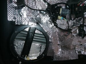 Audi A4 B9 Kombi - Subwoofer-Power und knackiger Sound 4 Audi A4 B9 Soundupgrade Subwoofer