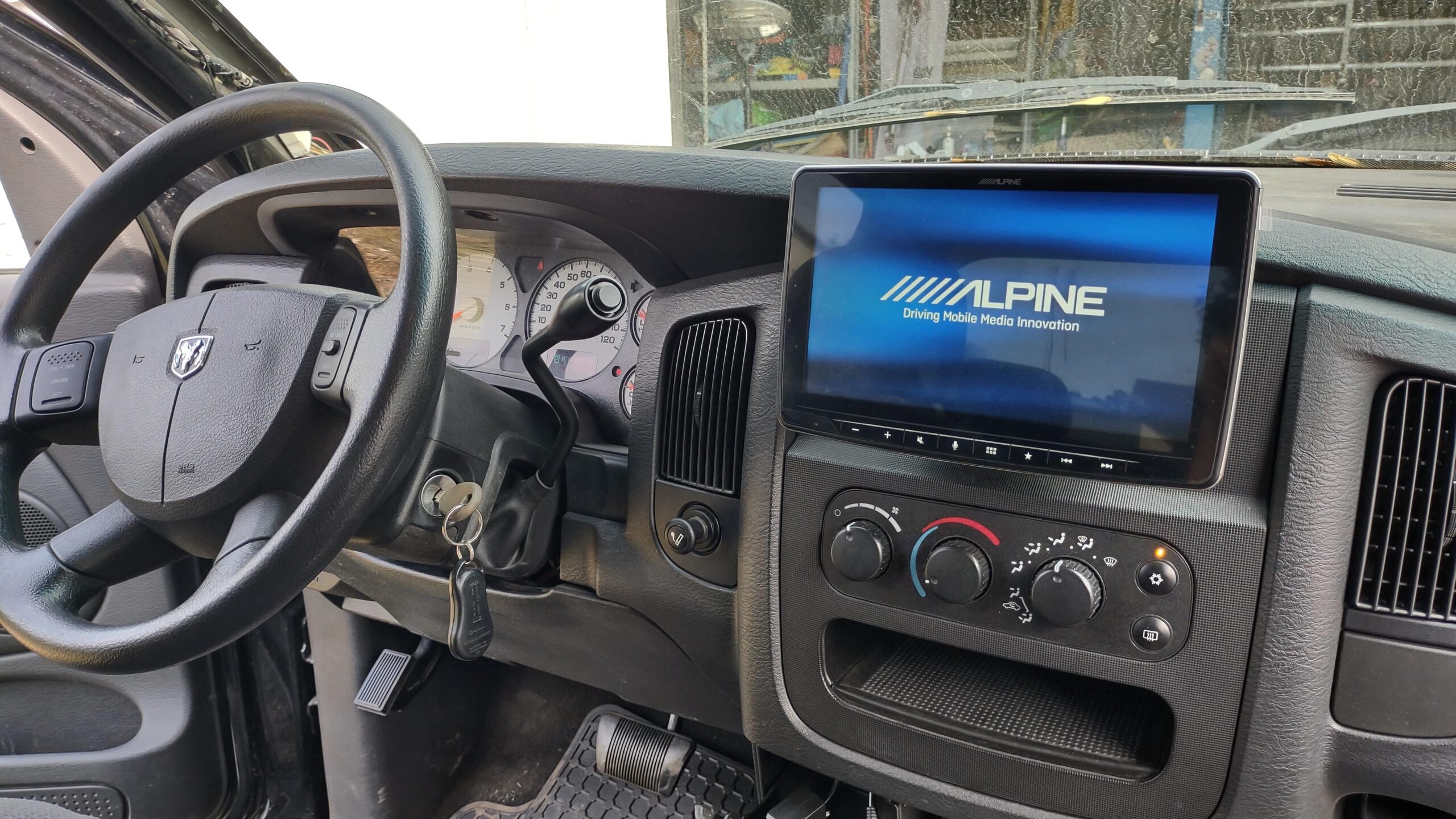 Dodge Ram Radio Alpine