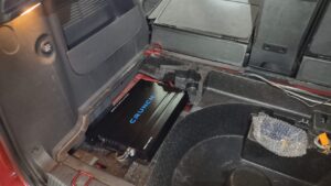 Opel Meriva - Bass und sonst nichts! 2 Opel Meriva Verstärker Hifonics