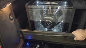 Opel Meriva - Bass und sonst nichts! 1 Opel Meriva Subwoofer Hifonics ZRX12DUAL