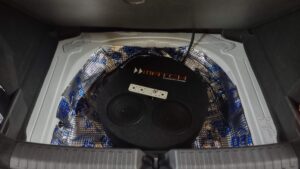 Audi A3 8Y Soundsystem nachrüsten 5 Audi A3 8Y Soundsystem Reserveradmulde Dämmung Subwoofer
