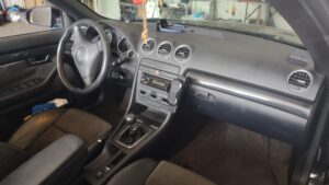 Audi A4 B6 Cabrio - 2-DIN-Umbau + Soundsystem Match DSP 3 Audi A4 B6 Cabrio Radio 2-DIN Umbau