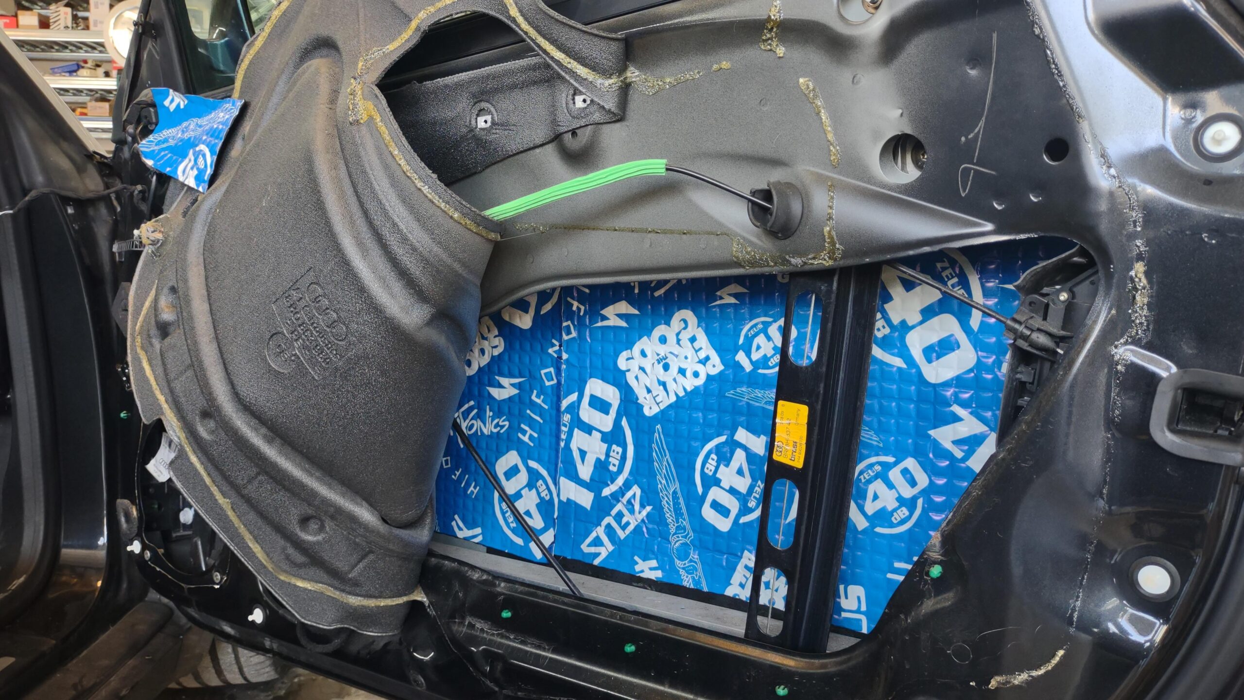 Audi A4 B6 Cabrio Dämmung Türen