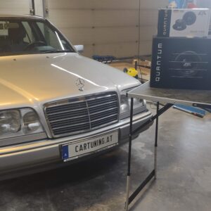 Mercedes W124 Soundsystem Subwoofer