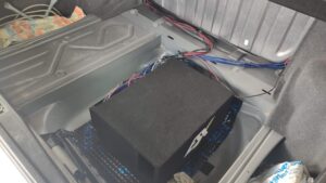 Mercedes W124 Soundsystem Subwoofer Reserverad