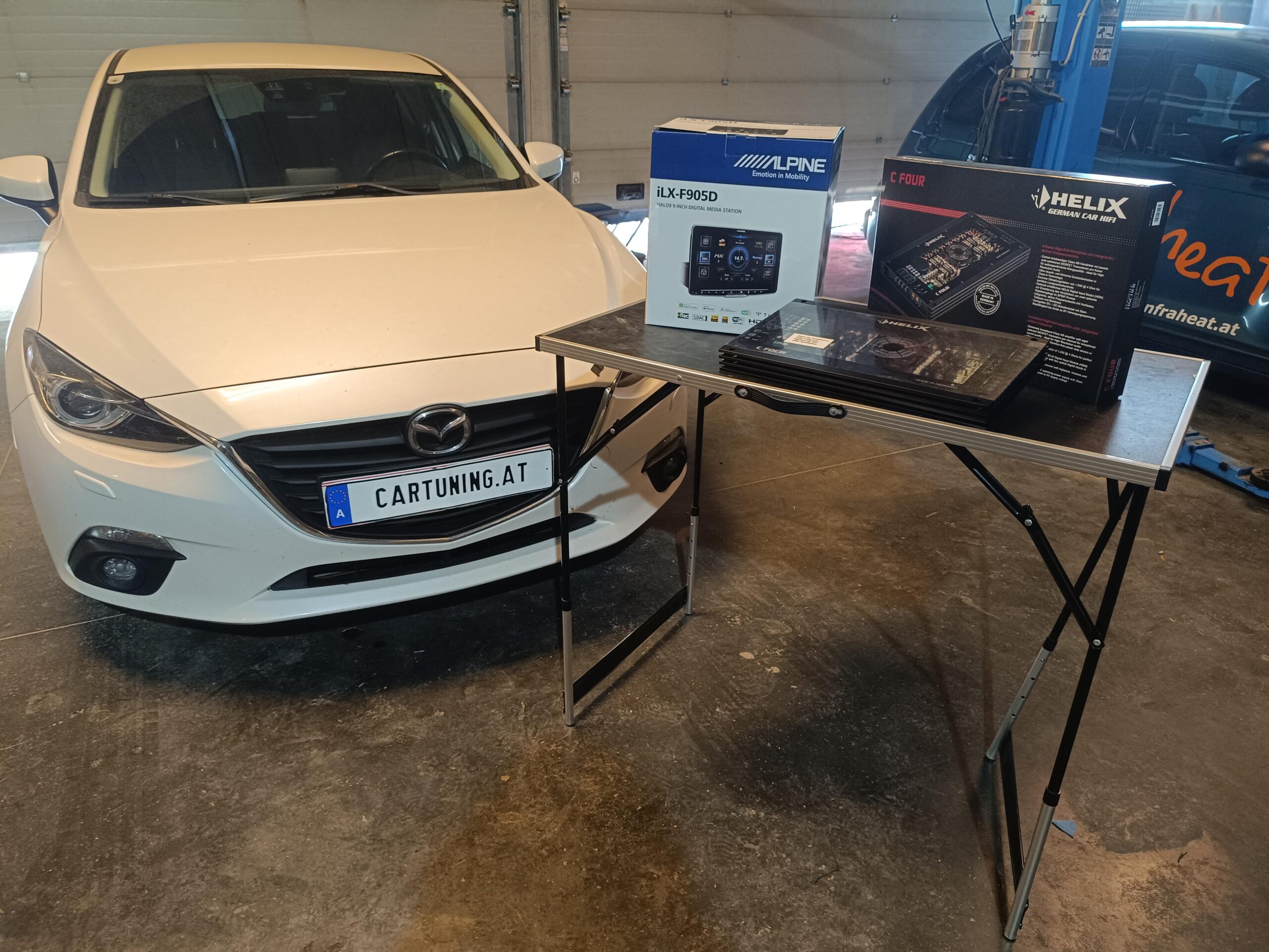 Mazda 3 High-End-Anlage Übersicht