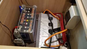 LiFePo4 Eigenbau und Wechselrichter Wohnmobil autark 1 LiFePo4 Ballancer Akku Batterie Wohnmobil