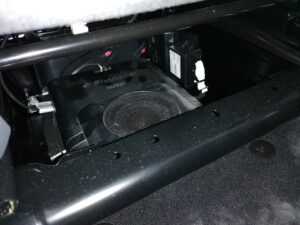 VW T6 Soundupgrade Mosconi Pico 5 VW T6 Mini Subwoofer