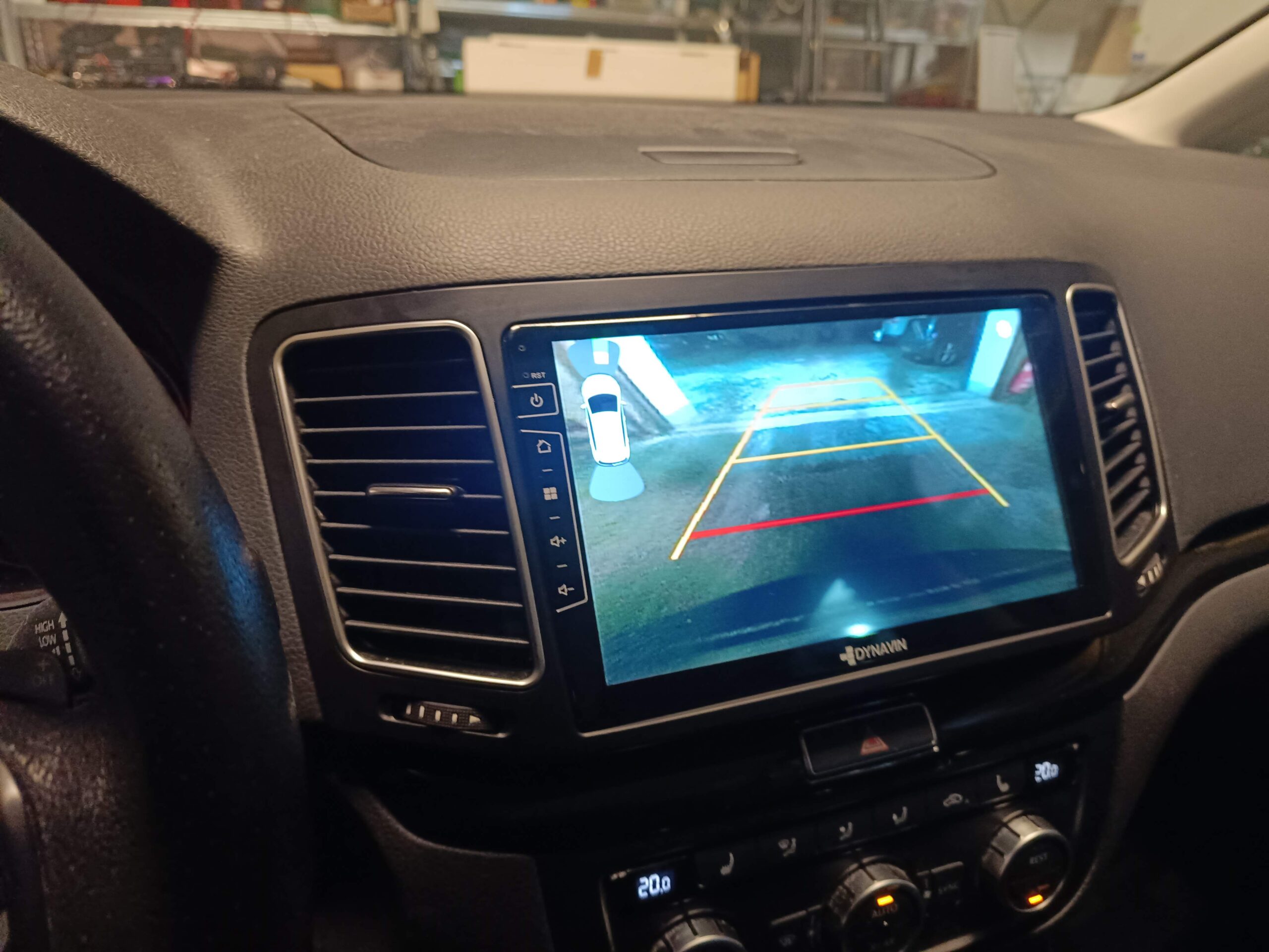 Seat Alhambra Autoradio Dynavin Autoradio Rückfahrkamera dynamische Linien