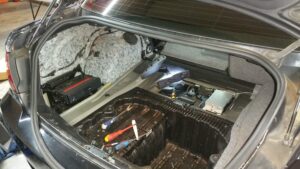 BMW E92 Soundupgrade "Gladen Boxmore" 5 BMW E92 Soundsystem Kofferraum Verstärker