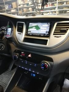 Hyundai Tucson Radioumbau 2 Hyundai Tucson Radio Pioneer Navigation