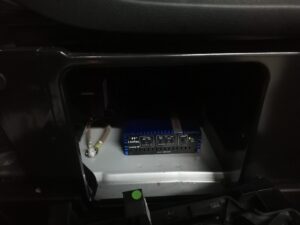 Mercedes V-Klasse Subwoofer mit Soundupgrade 5 Mercedes V-Klasse Subwoofer Soundsystem i-Sotec