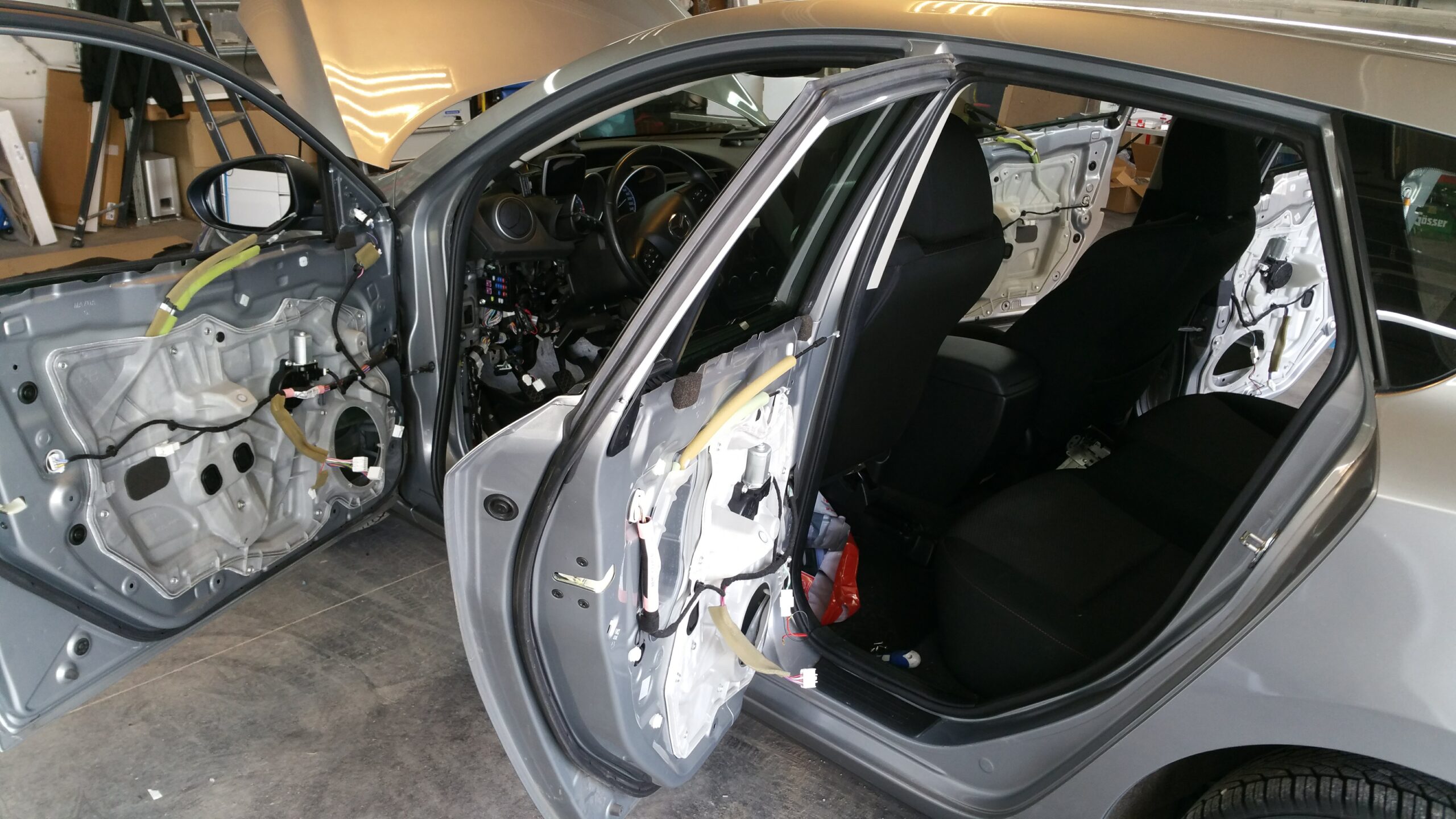 Mazda 3 Soundsystem Subwoofer SPL