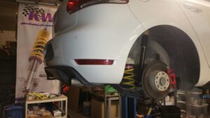 VW Golf 6 GTI Gewindefahrwerk und Auspuff 5 VW Golf 6 GTI KW Gewindefahrwerk