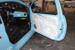 Fiat 500 Abarth Soundsystem 4 Fiat 500 Abarth Lautsprecher vorne