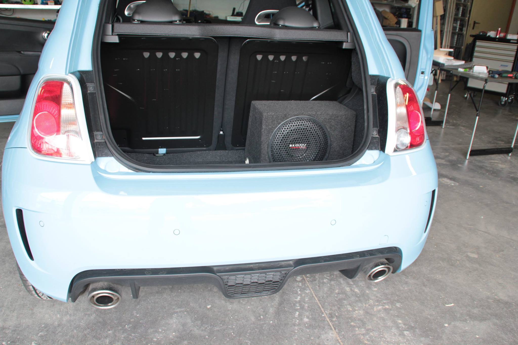 Fiat 500 Abarth Soundsystem 1 Fiat 500 Abarth Soundsystem Subwoofer