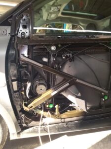 Smart Fortwo Soundsystem mit Subwoofer 3 Smart Fortwo Türverkleidung Dego außen