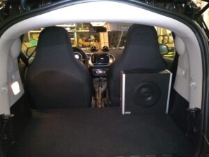 Smart Fortwo Soundsystem mit Subwoofer 8 Smart Fortwo Subwoofer Kofferaum