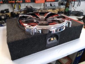 Hummer H2 Autoradio, Sound und Multimedia 8 Hummer H2 Autoradio Multimedia Subwoofer