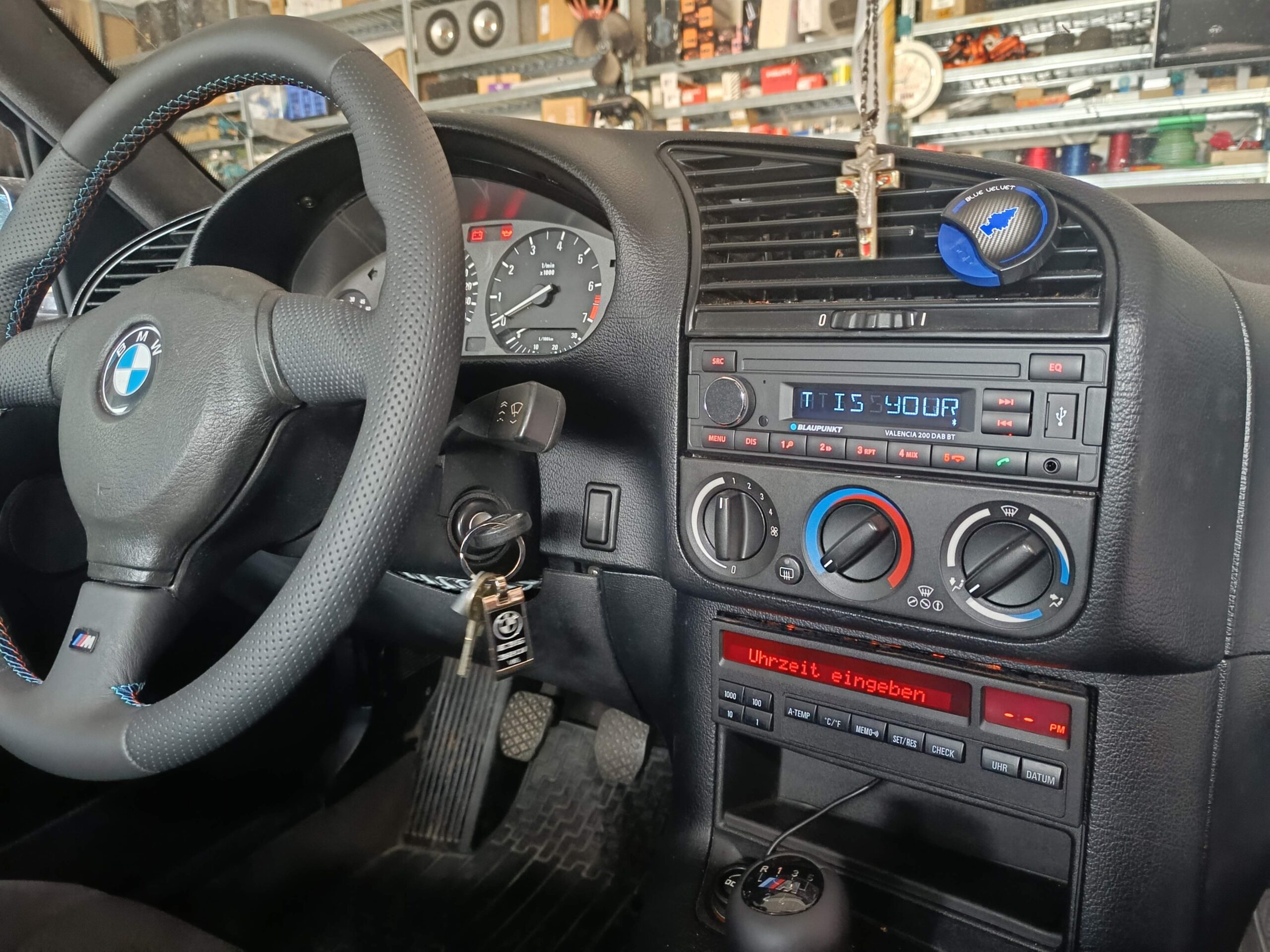 BMW E36 Radio Blaupunkt