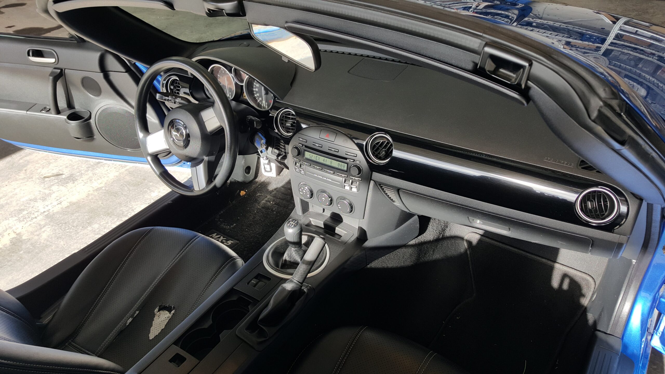 Mazda MX-5 Original Radio