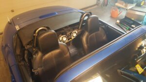 Mazda MX-5 Soundsystem für Top Klang "oben ohne" 11 Mazda MX-5 Sound Lautsprecher hinter den Sitzen