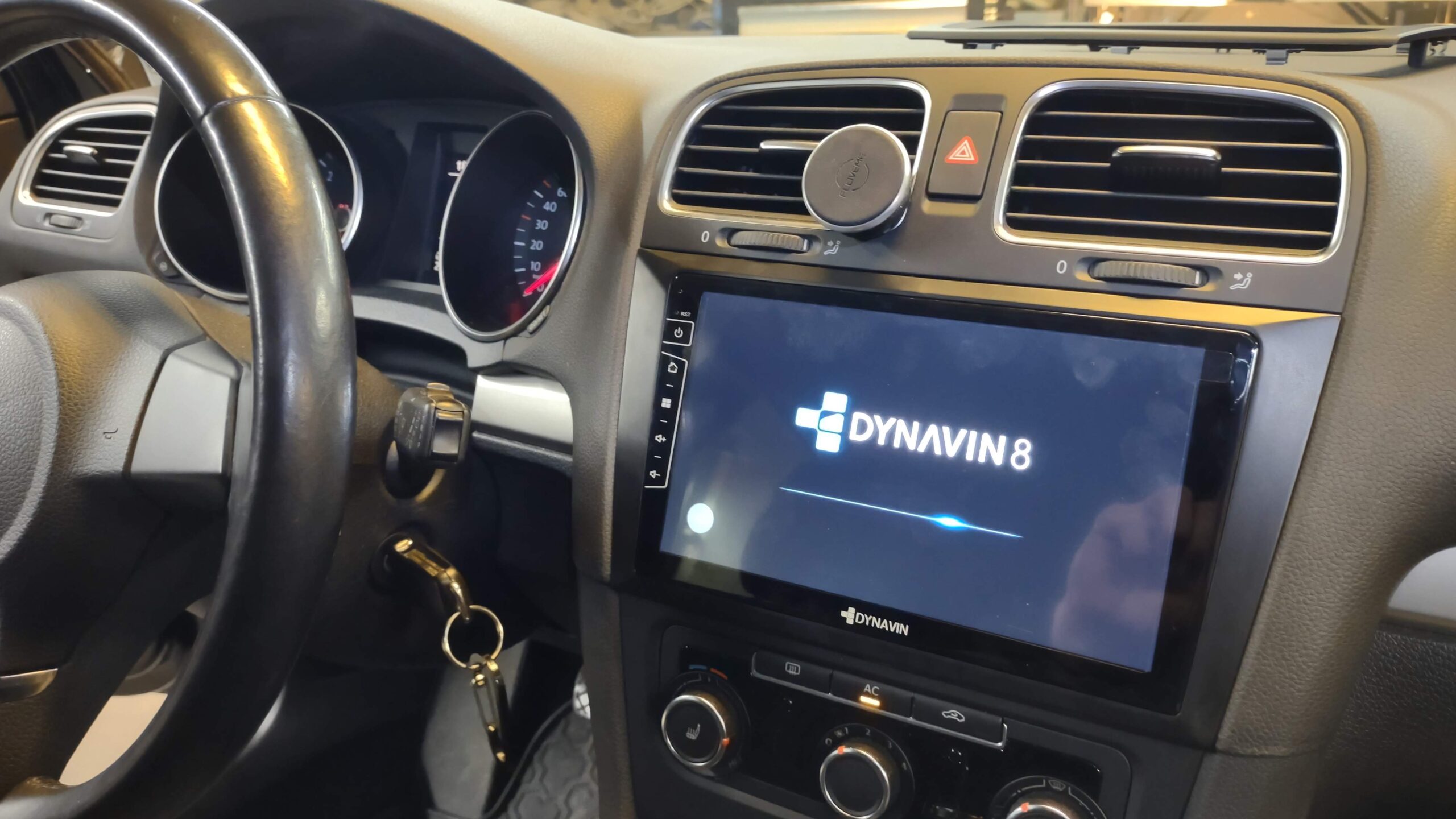 VW Golf 6 Dynavin 8 Autoradio Android Auto Apple Carplay