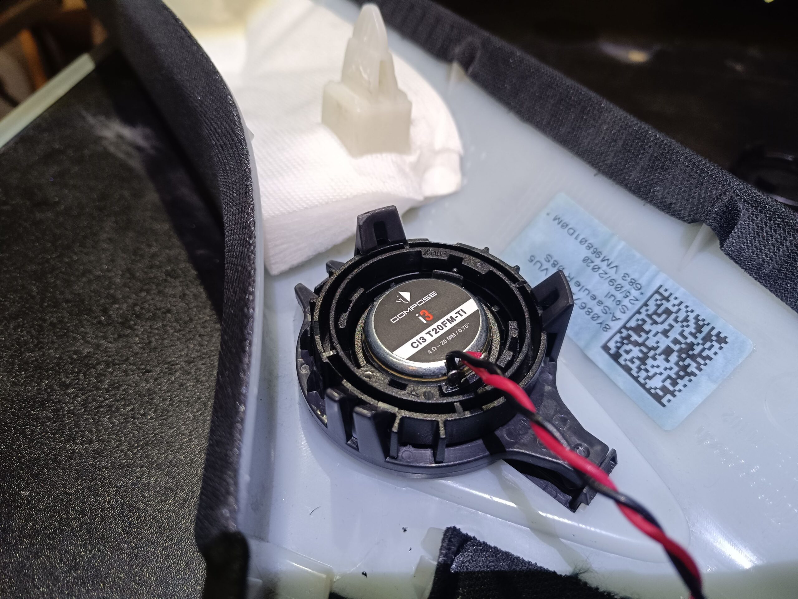 Audi A3 8Y Soundsystem nachrüsten Helix Compose Ci3 Hochtöner vorne A-Säule