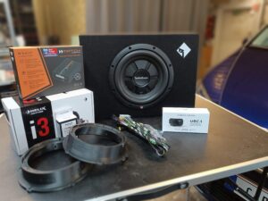Seat Alhambra Soundupgrade mit verstecktem Subwoofer (7N) 4 Seat Alhambra Soundupgrade Paket