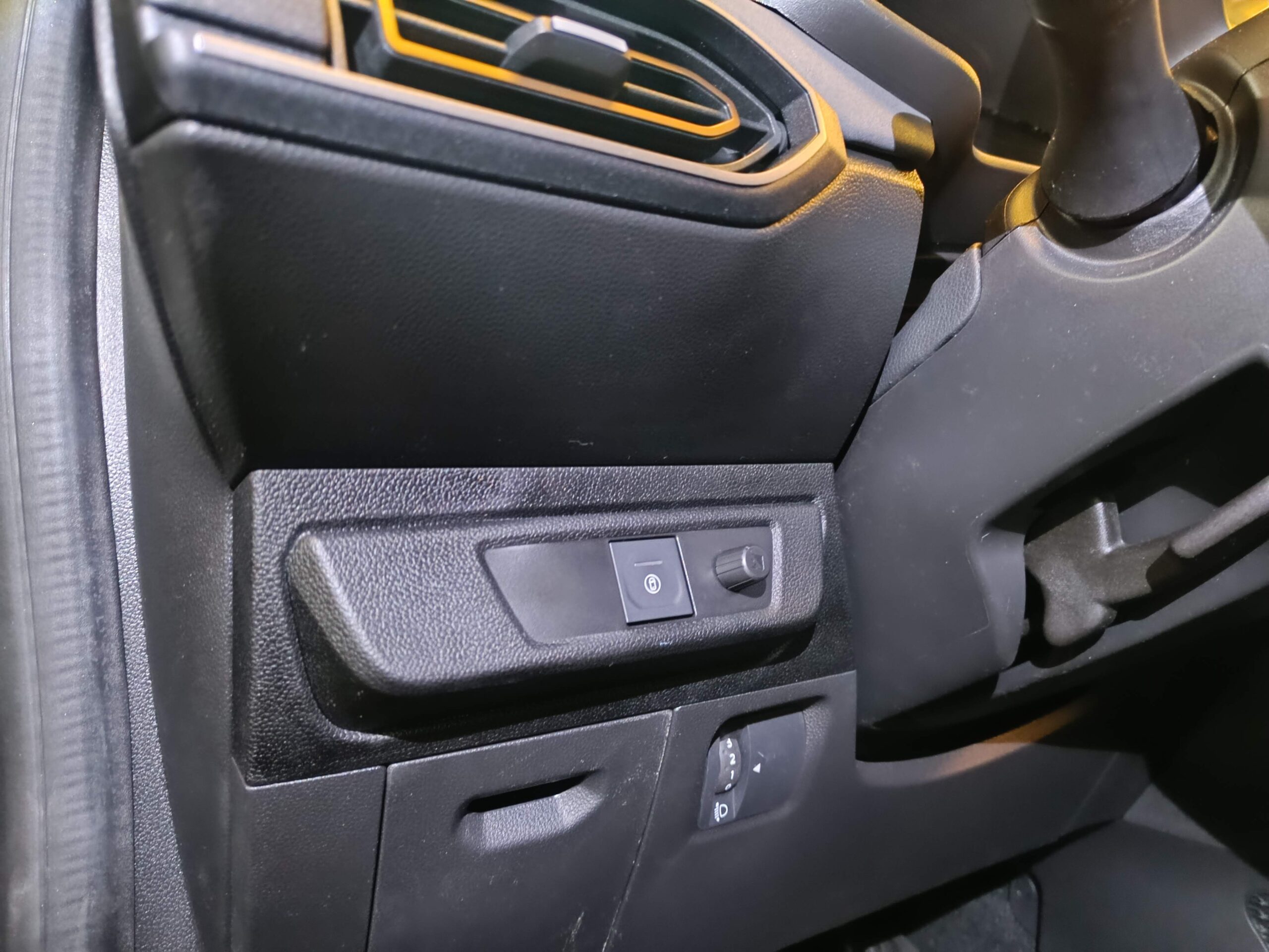 Dacia Jogger Soundsystem Subwoofer Regler