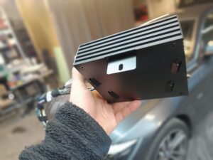 BMW F36 Soundsystem Verstärker Upgrade (Code 676) 4 BMW F36 Soundsystem Match UP 8BMW Montageblech