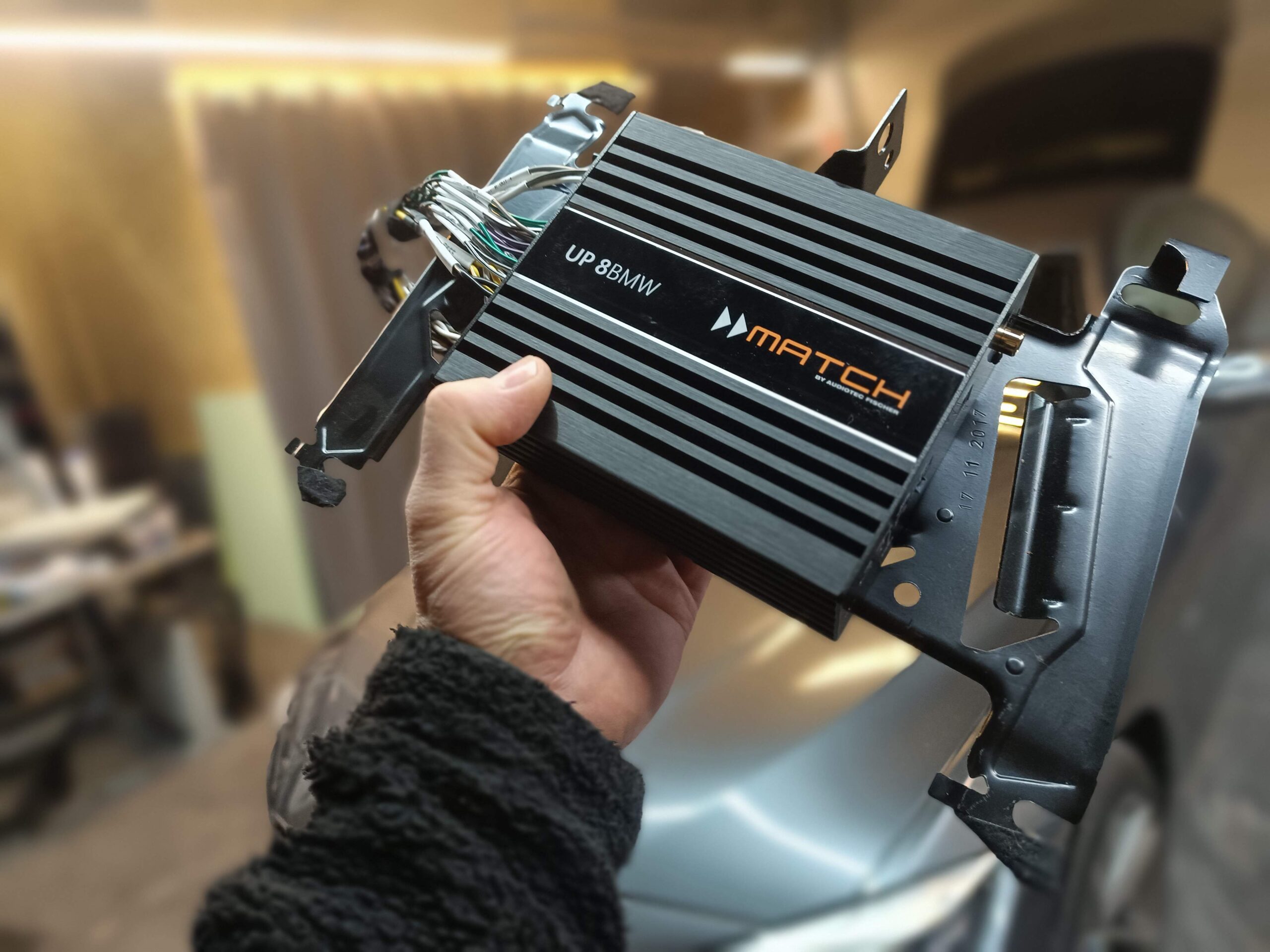BMW F36 Soundsystem Match UP 8BMW Montageblech