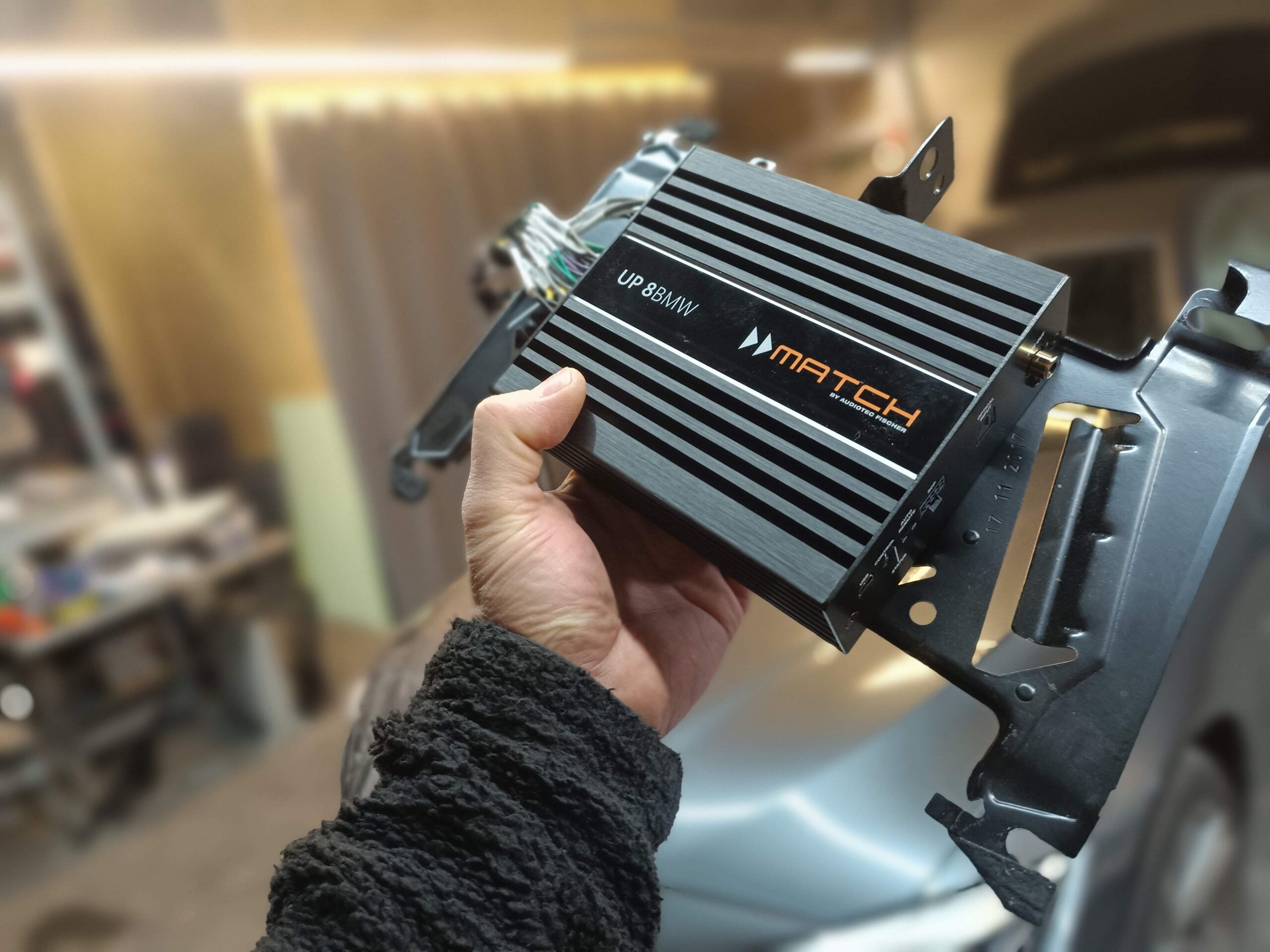 BMW F36 Soundsystem Einbaupaket Audiotec Fischer UP 8BMW