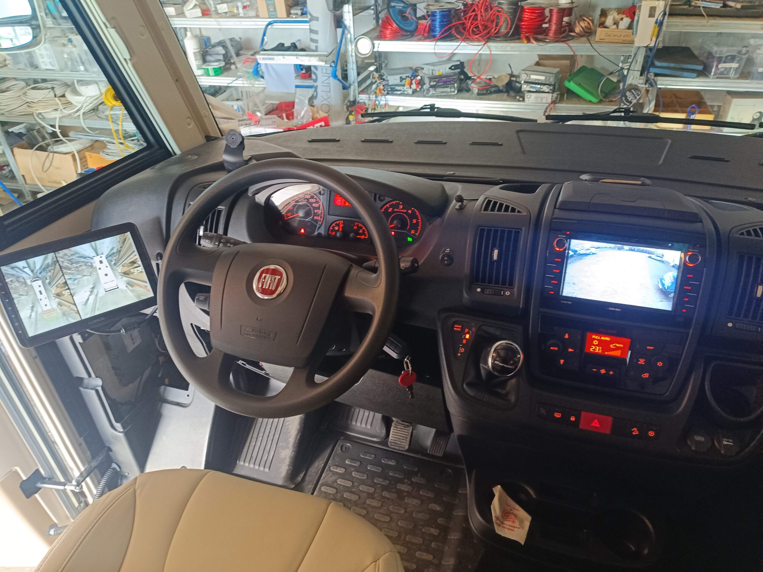 360 Grad Kamera Camos Wohnmobil mit Zusatzmonitor