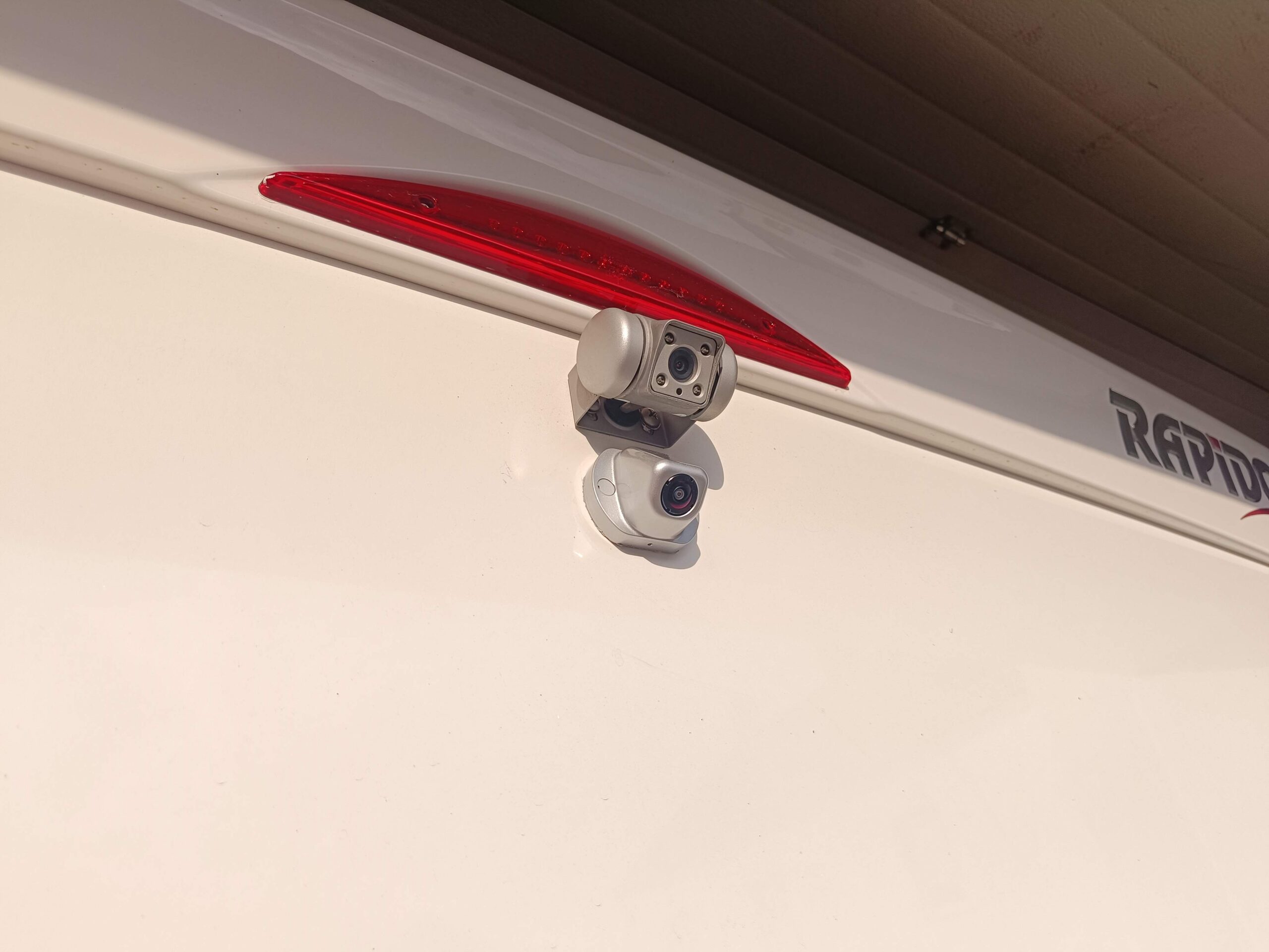 360 Grad Kamera Camos und Rückfahrkamera Dometic