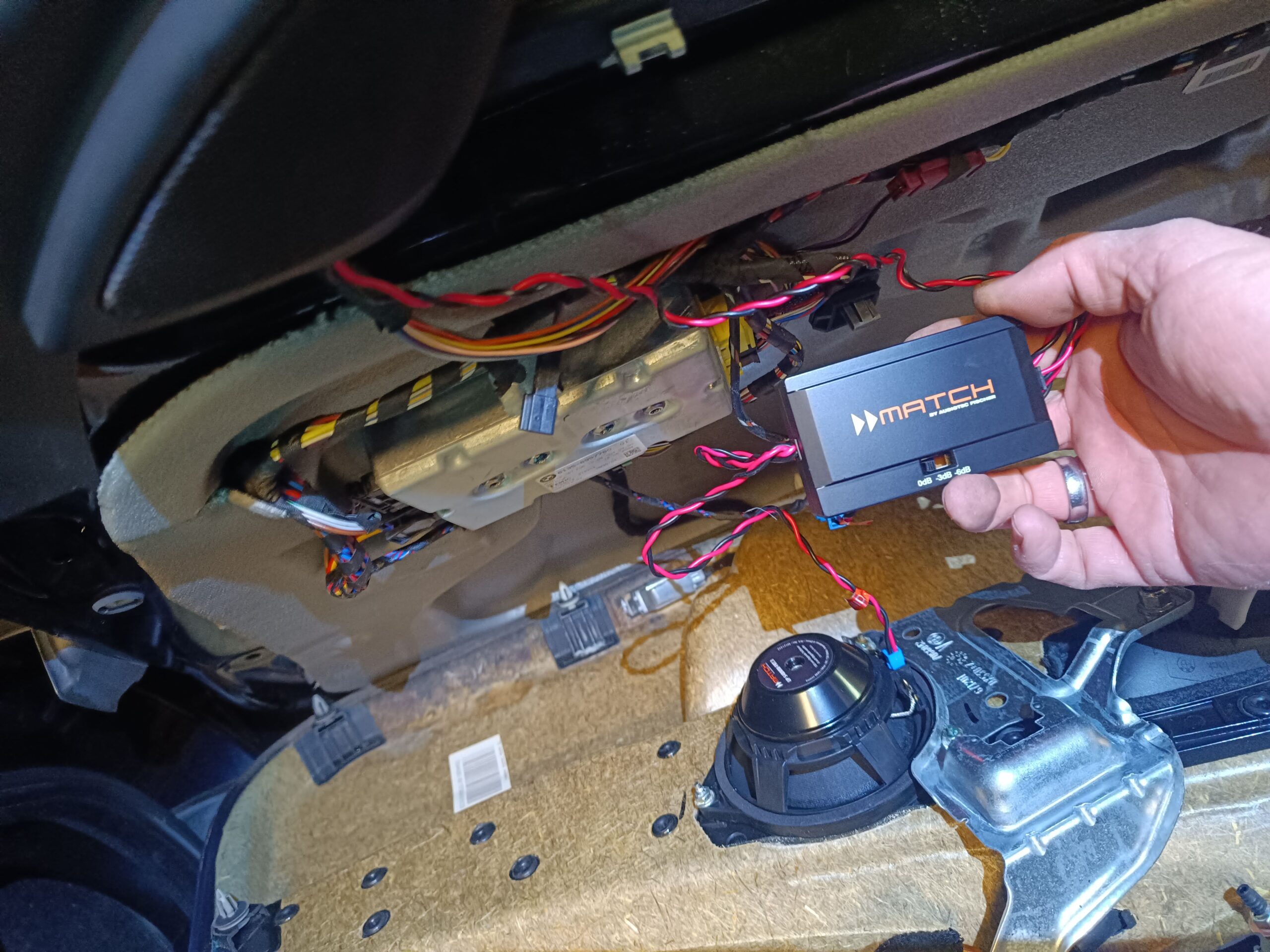 BMW E60 Soundsystem Türverkleidung Lautsprecher Match