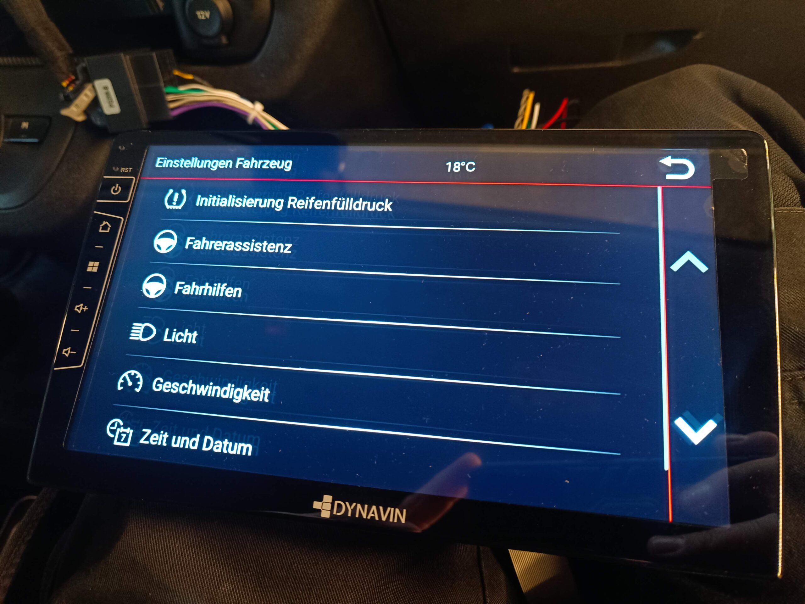 Peugeot Traveller Autoradio mit Android Auto/Apple Carplay 1 Peugeot Traveller Autoradio - Toyota ProAce Autoradio - Dynavin D9-TYPA