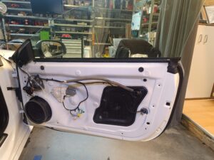Audi A5 Soundsystem Upgrade mit DSP und Extra Bass 5 Audi A5 Soundsystem Tür Original