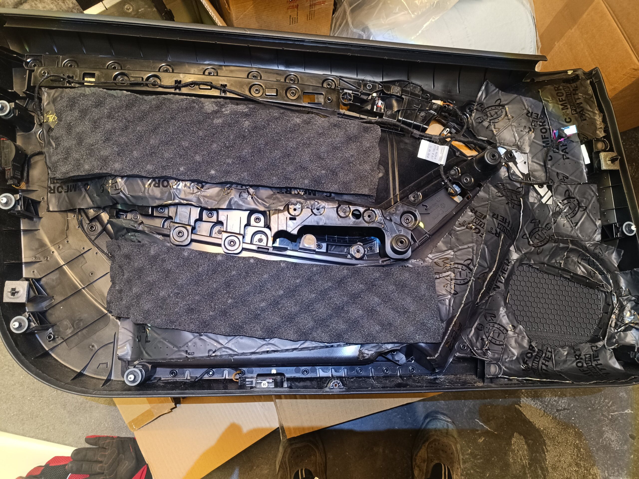 Audi A5 Soundsystem vordere Türverkleidung gedämmt