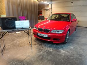 BMW E46 Soundsystem „wiederverwertet“ und adaptiert