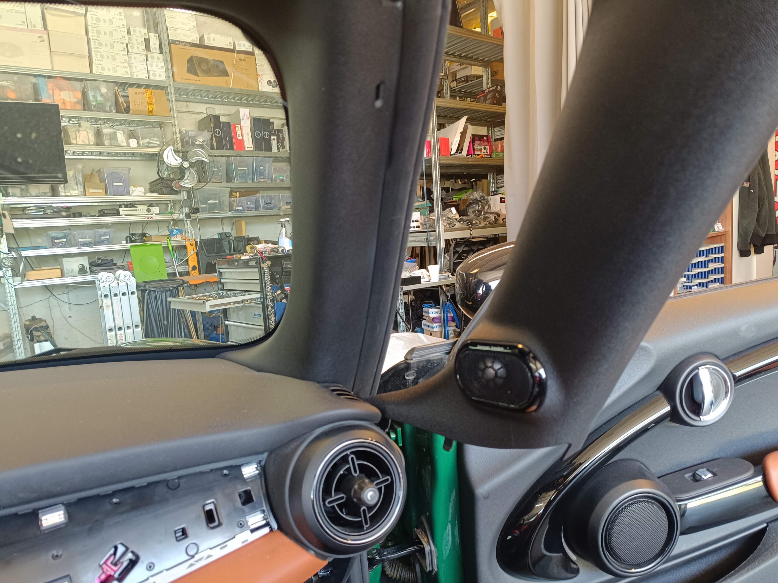 Mini Cooper Sound System Upgrade (Cabrio F57 JCW) 1 BMW Mini Cooper Sound System Upgrade A-Säulen Harman Kardon Hochtöner