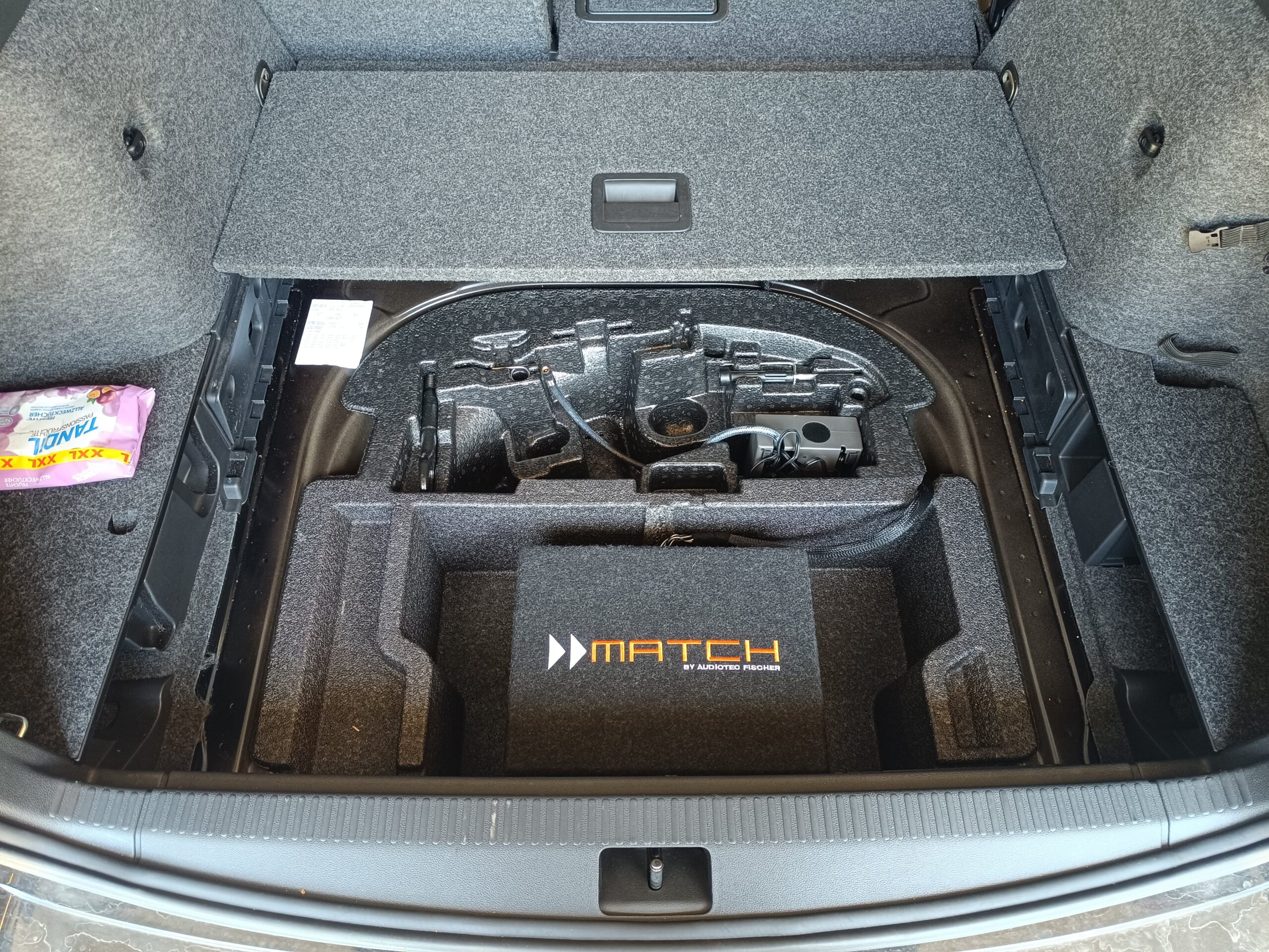 Skoda Octavia Soundupgrade DSP Subwoofer PP8E-Q