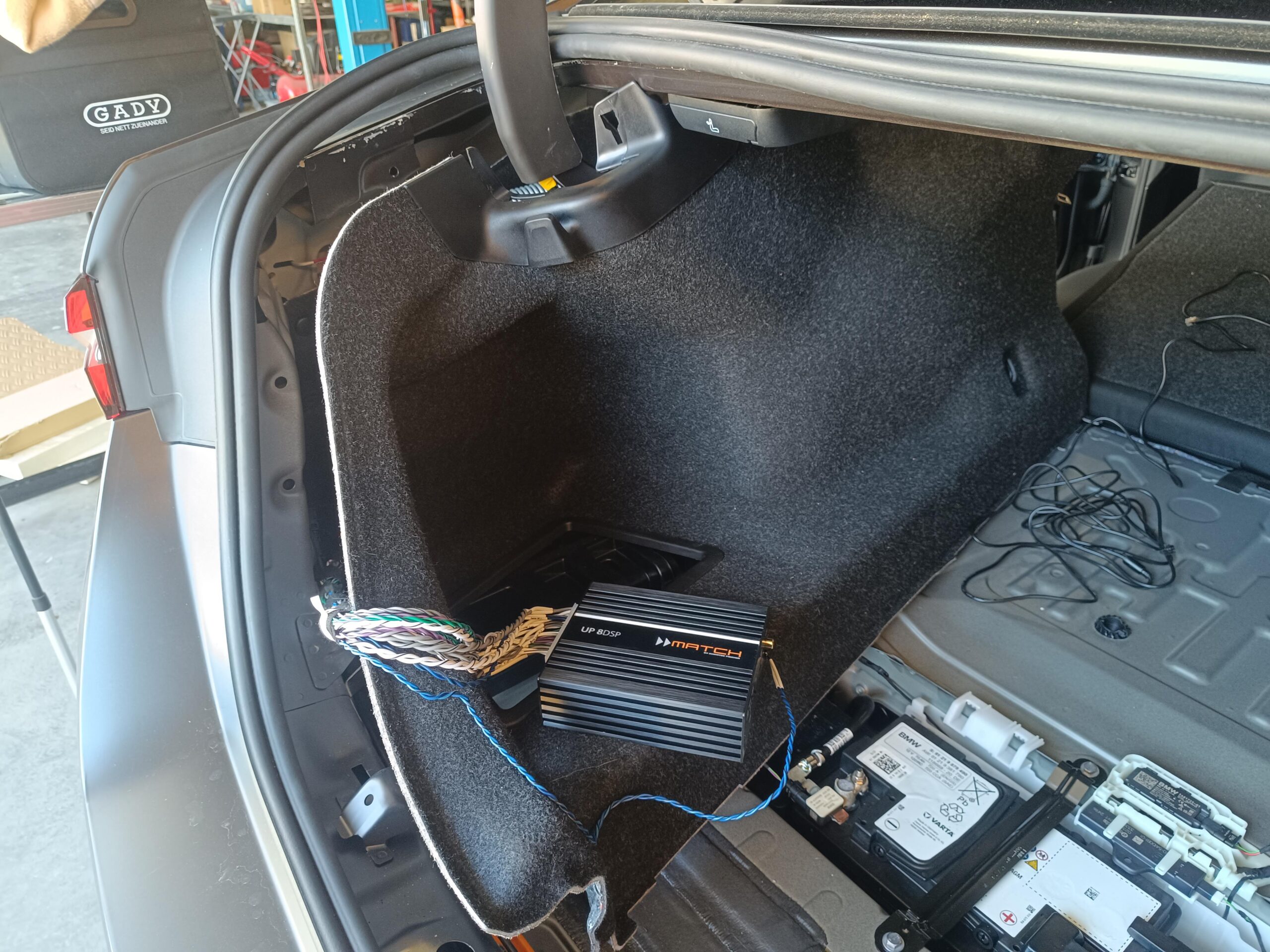 BMW G60 Soundsystem Match UP8 DSP Verstärker mit 1.7RAM Adapter