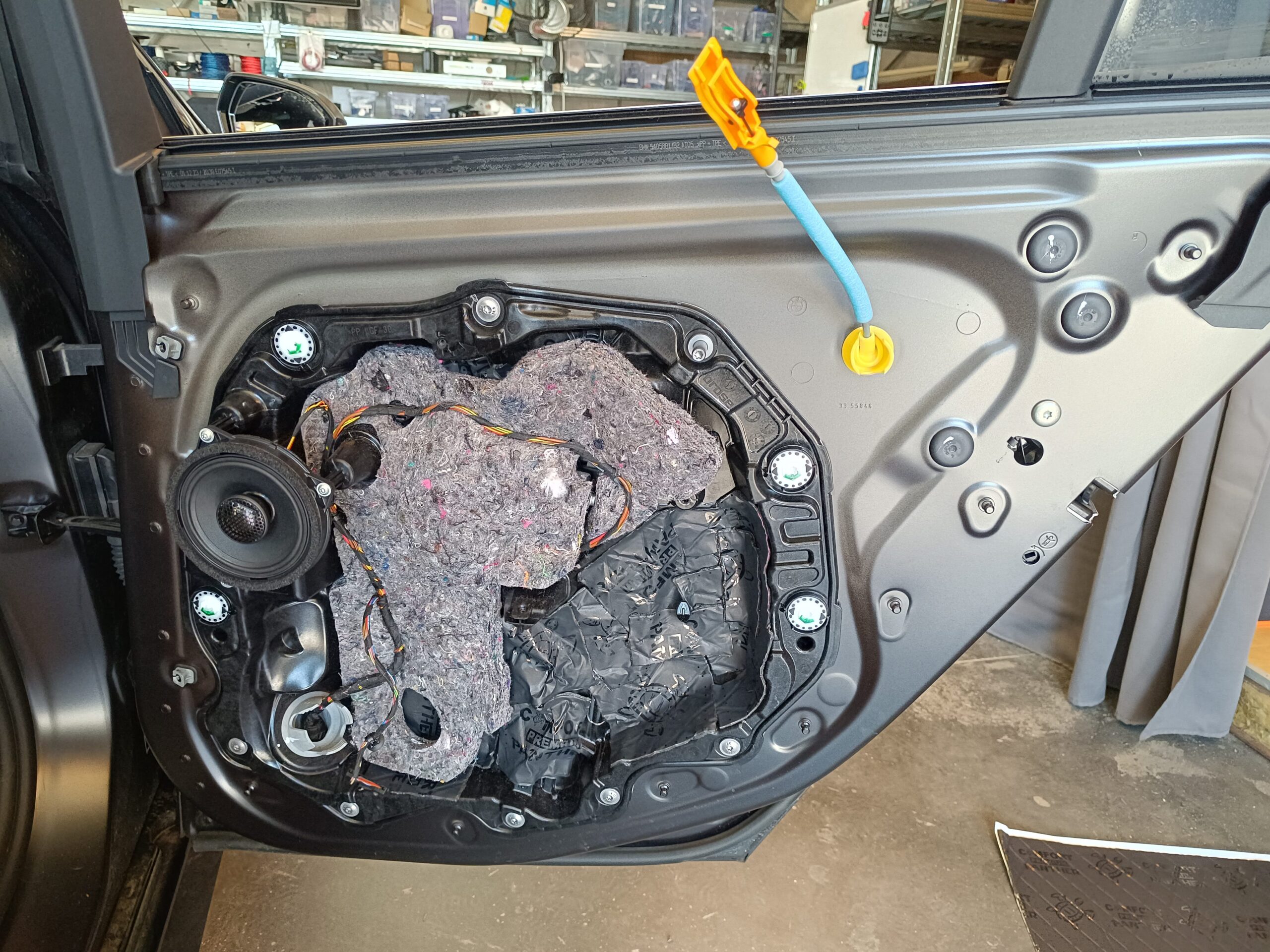 BMW G60 Lautsprecher Upgrade Tür hinten Coax Helix Compose