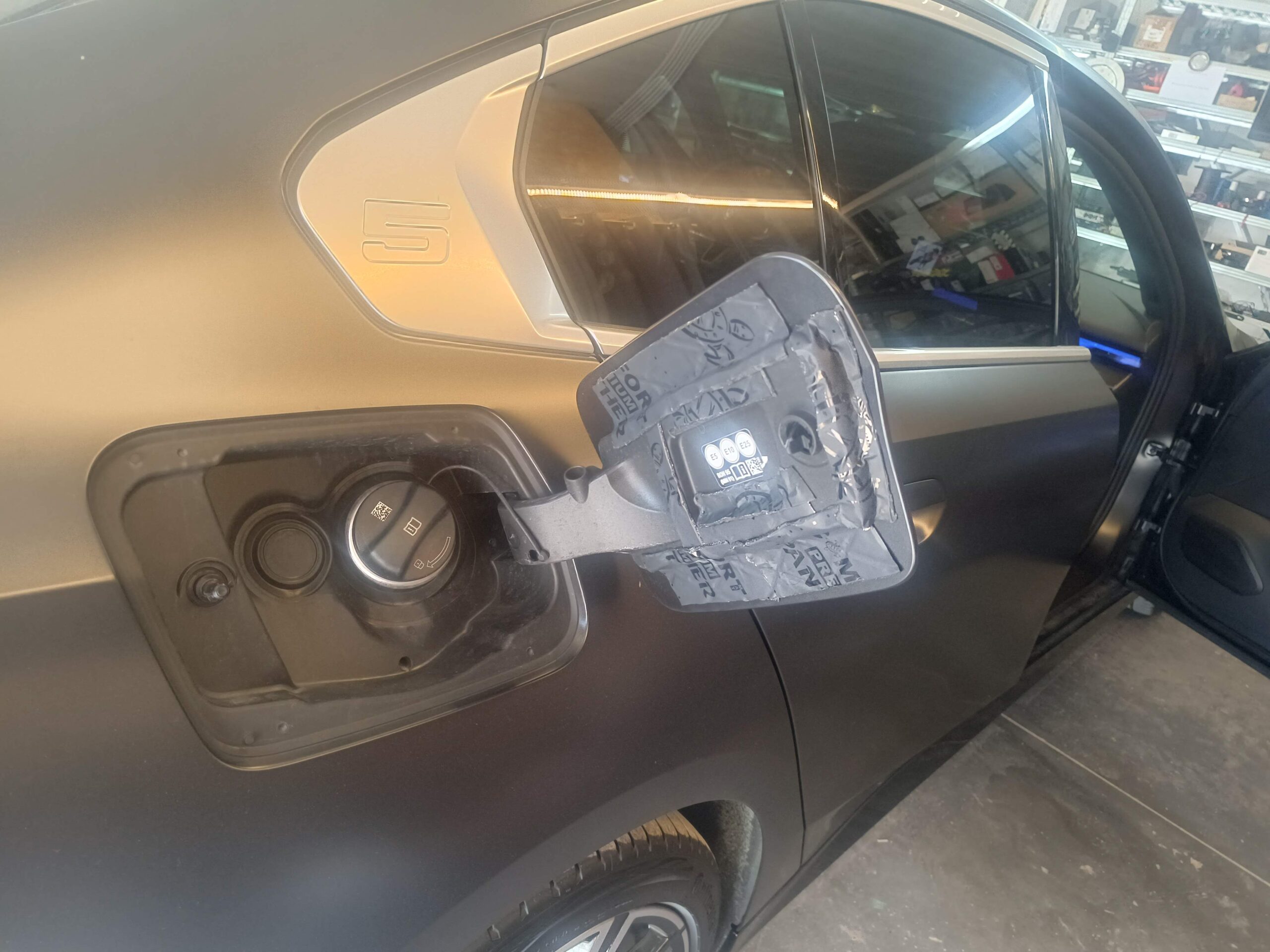 BMW G60 Tankdecken Vibrationen Dämmung