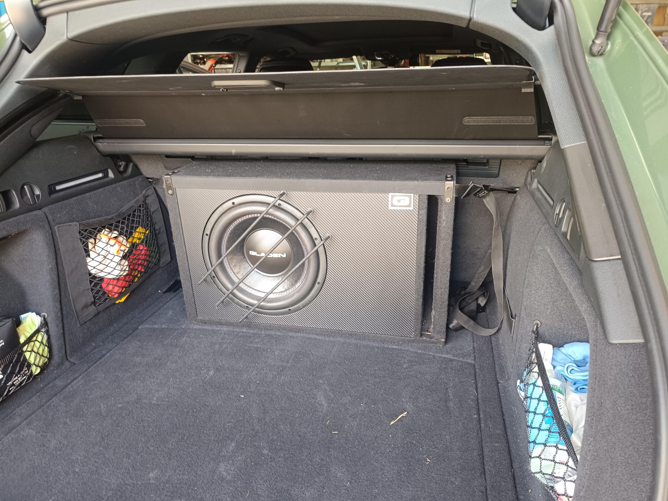 Audi A4 B9 Avant Subwoofer Extreme