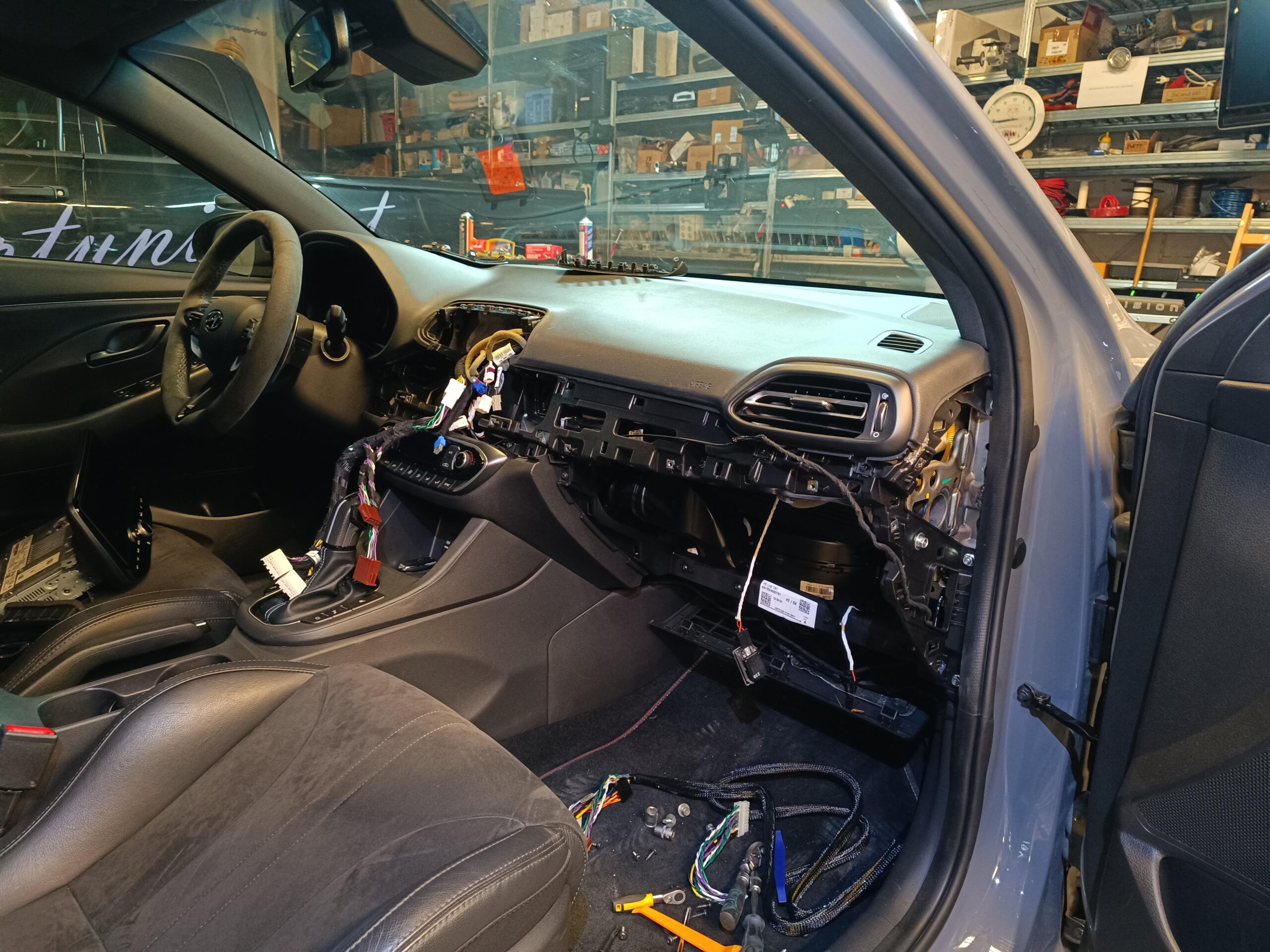 Hyundai Sound i30 N Performance Innenraum zerlegt