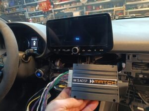 Hyundai Sound i30 N Performance Audiotec Fischer Match M5.4DSP